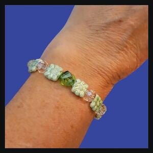 HANDMADE Mint Floral Czech Glass Crystal Beaded Toggle Bracelet